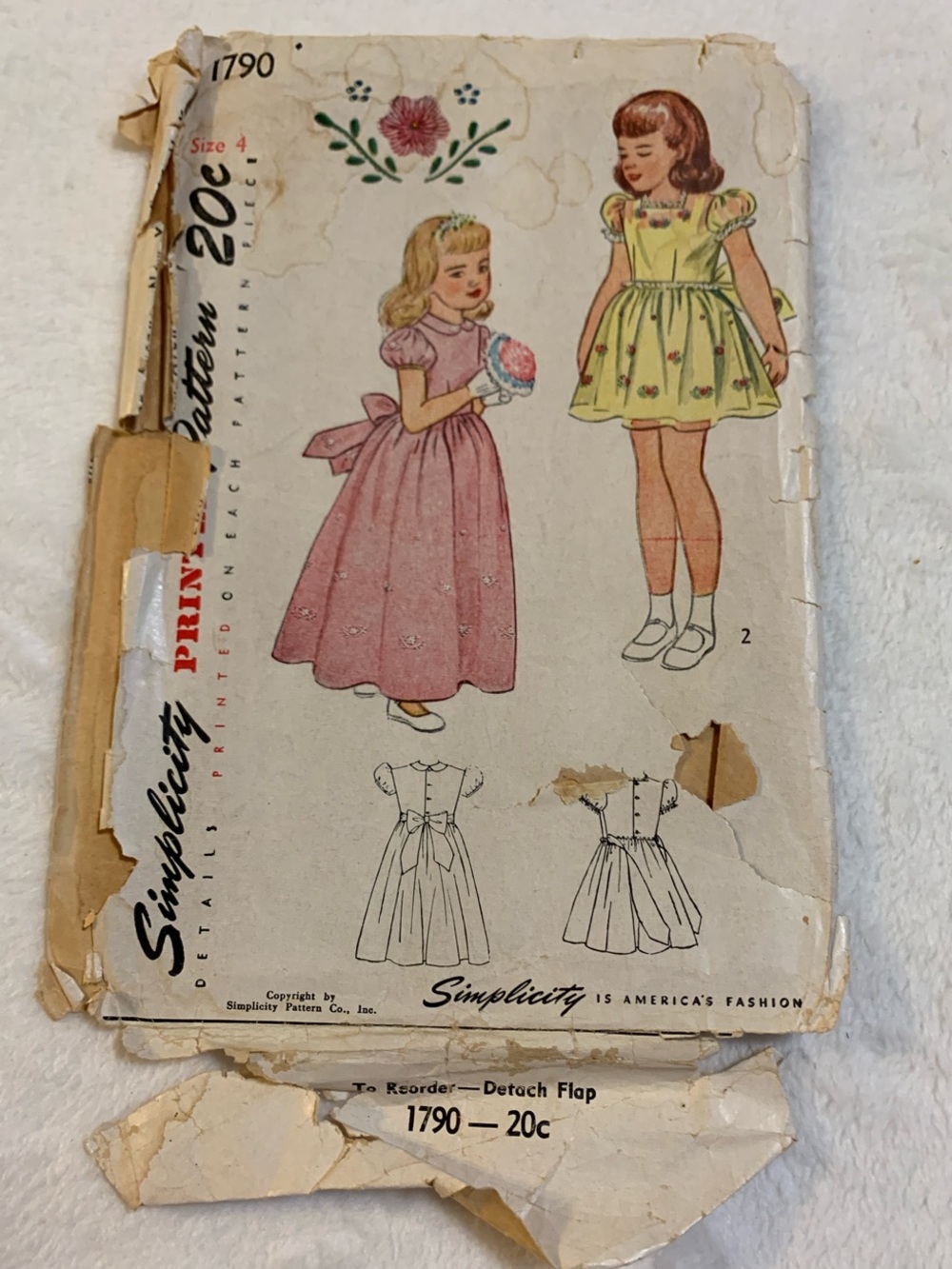 Simplicity 1790 Vintage 1940’s Girl’s Dress Pattern Size 4